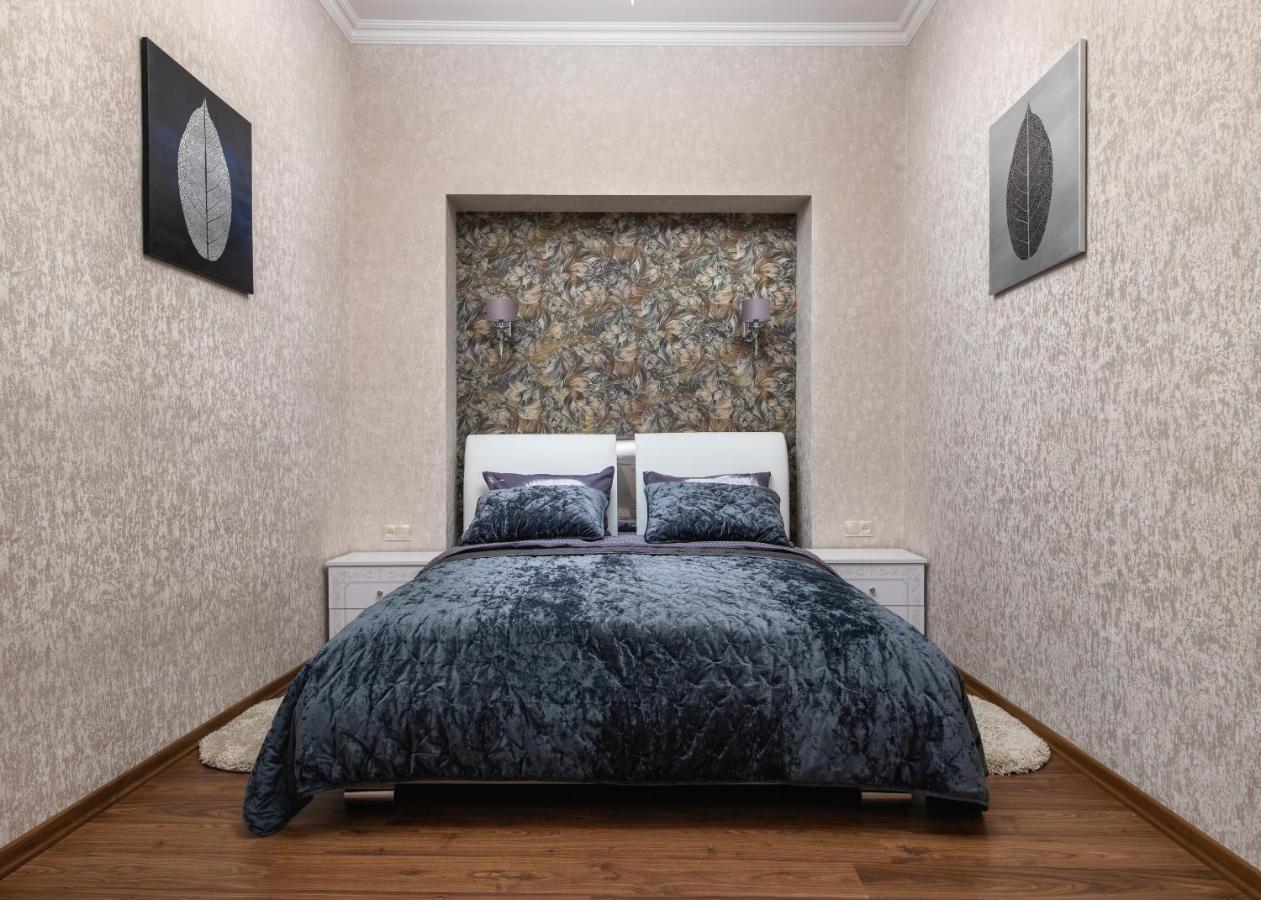 Historic Apartment Sofia In The Old Town Lviv Luaran gambar